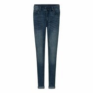 Indian-Blue-Jeans-(2765)